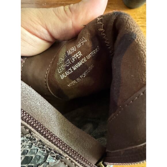 Otbt women’s rocker brown leather wedge bootie size 9 - Picture 7 of 11